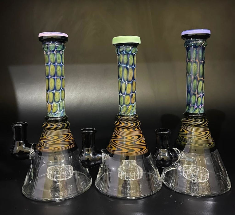 8 Handmade Glass Beaker Bong w/ Fumed & Wig-Wag Accents - Alternatives